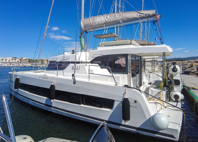 Catamaran BALI CATSPACE 11.36m