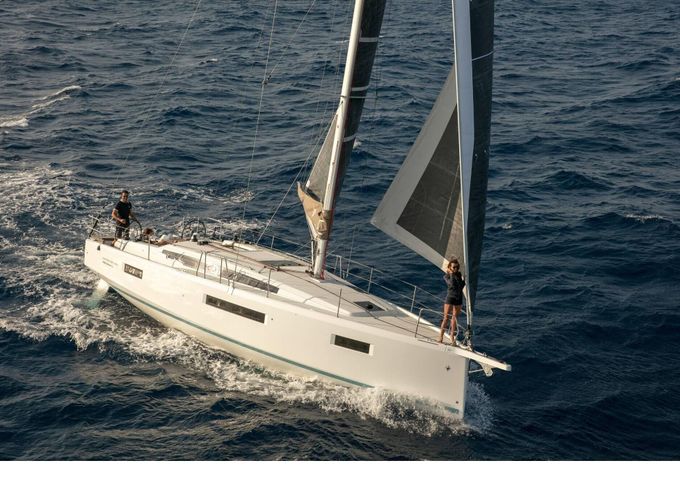 Sailboat Sun Odyssey 410 12.35m
