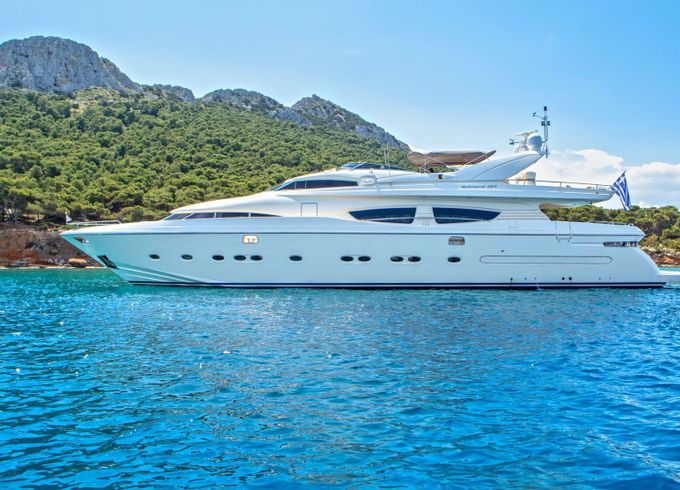 Motor yacht Posillipo Technema 95s 4000hp