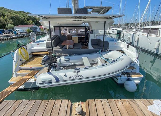 Catamaran Fountaine Pajot Fountaine Pajot New 41 Quatuor 4 11m
