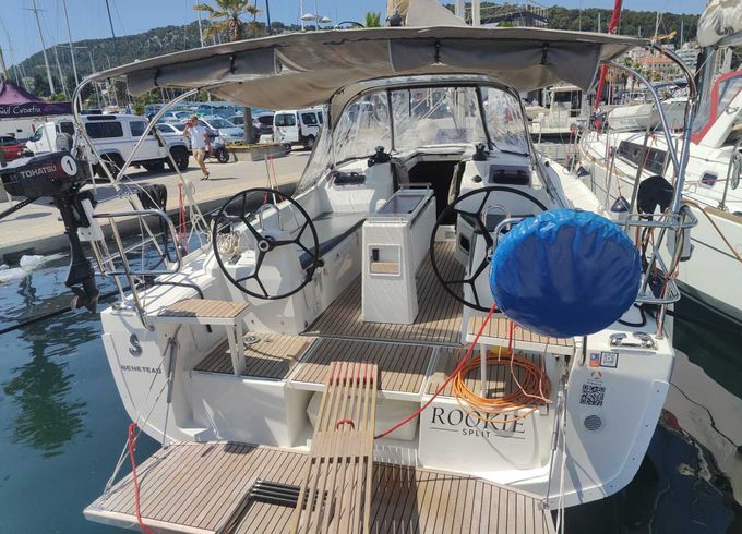 Sailboat Bénéteau Oceanis 34.1 - 3 cab. 10m