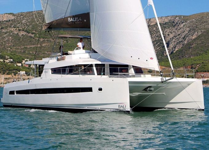 Catamaran Bali 5.4 16m