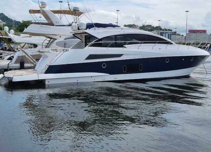 Motorboat Segue Segue 58 950hp