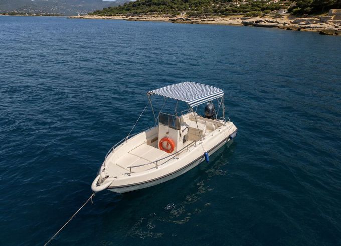 Motorboat Saver 540 40hp