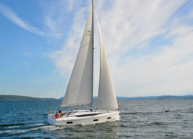 Sailboat Bavaria Yachtbau Bavaria C42 12m