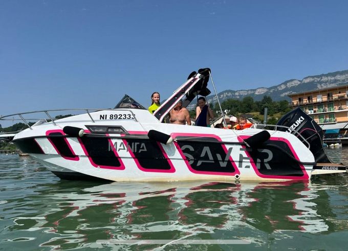 Motorboat Saver Manta 620 cabine 150hp