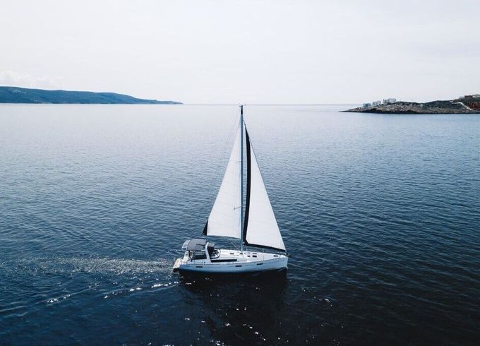 Sailboat Oceanis 45 13m