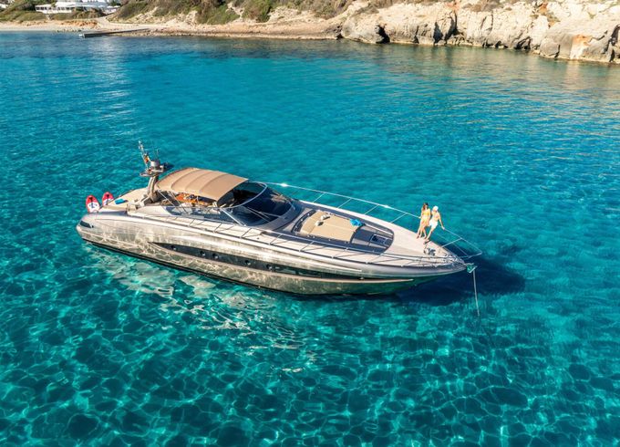 Motor yacht Riva 63 Virtus 2272hp