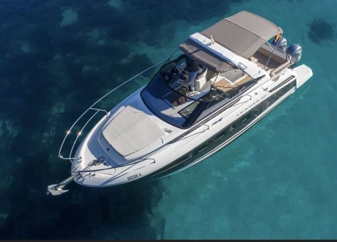 Motorboat Jeanneau Leader 30 Premium 400hp