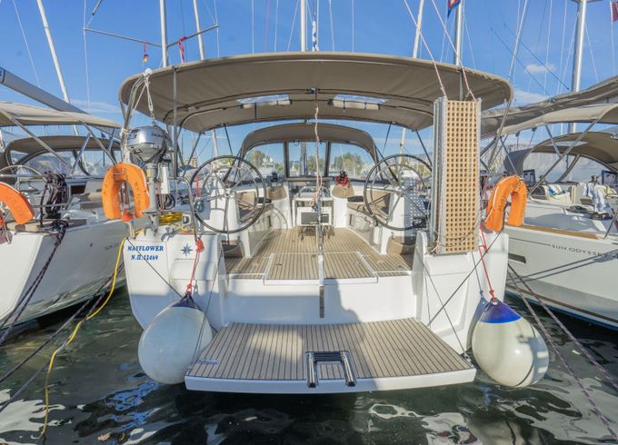 Sailboat Jeanneau Sun Odyssey 519 15.38m