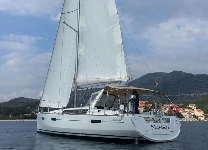 Sailboat Oceanis 45 (4 cabins) 13m