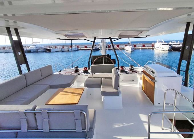 Catamaran Samana 59 18m