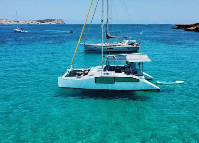 Catamaran Multicap Caraibes Punch 1200 11m