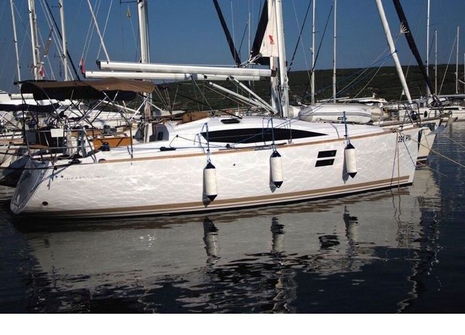 Sailboat ELAN ELAN 35 IMPRESSION 9.99m