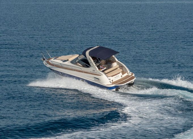 Motorboat Bavaria Bavaria 300 Sport 335hp