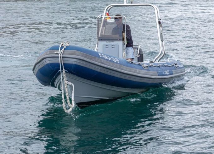 Motorboat Vanguard DR 660