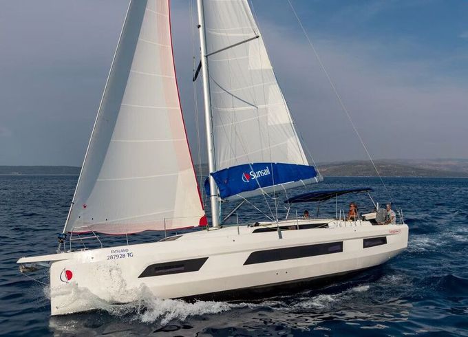 Sailboat Sunsail 44.3 13m
