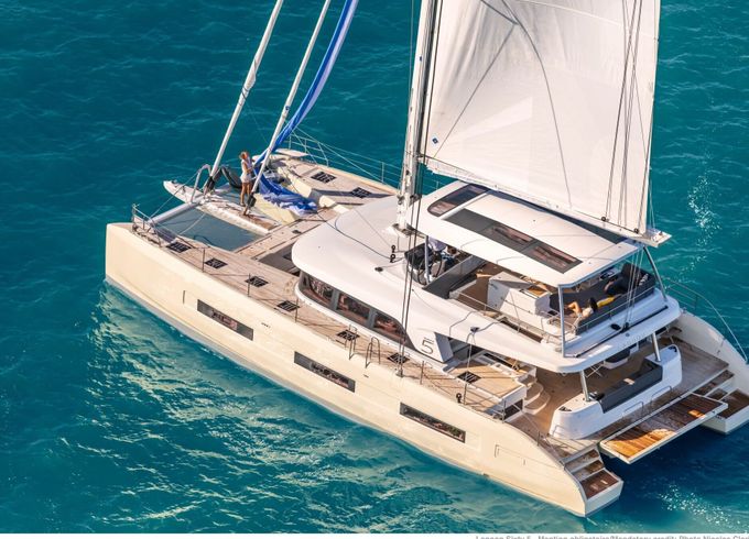 Catamaran Lagoon Sixty 5 Owner's Version 20m