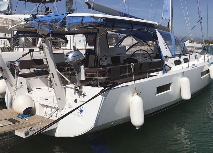 Sailboat Jeanneau Sun Loft 47 - 6 + 1 cab. 14.42m