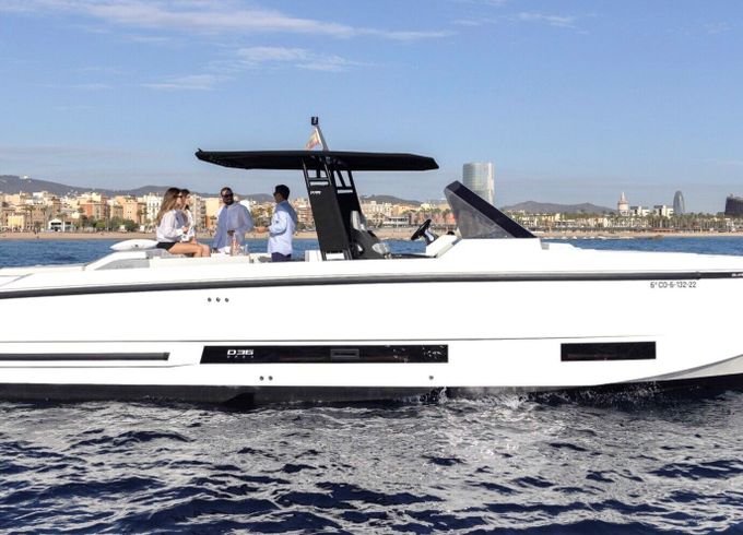 Motorboat De Antonio D36 600hp