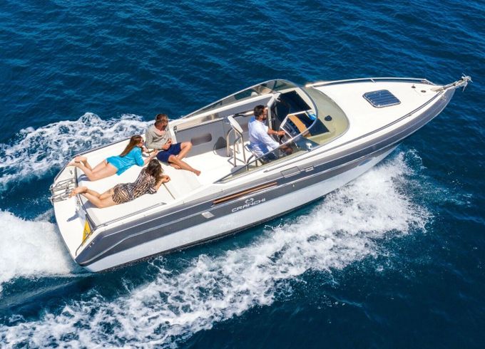Motorboat CRANCHI CLIPPER 760 200hp