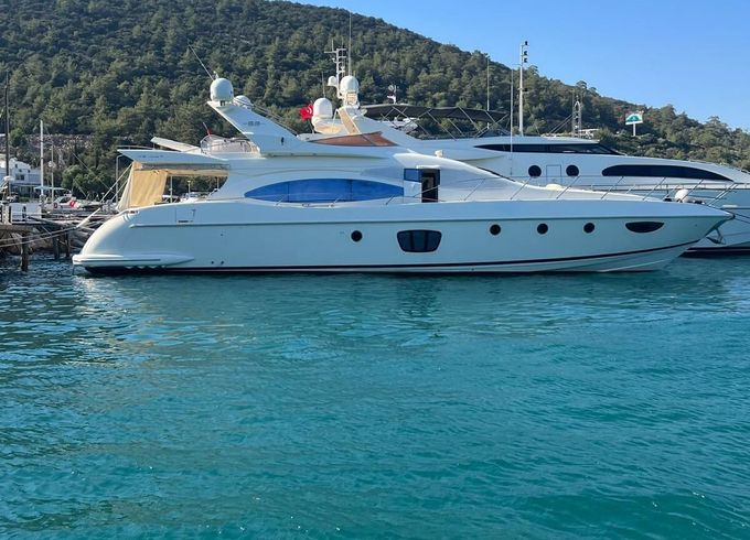 Motor yacht Azimut Azimut 68 150hp