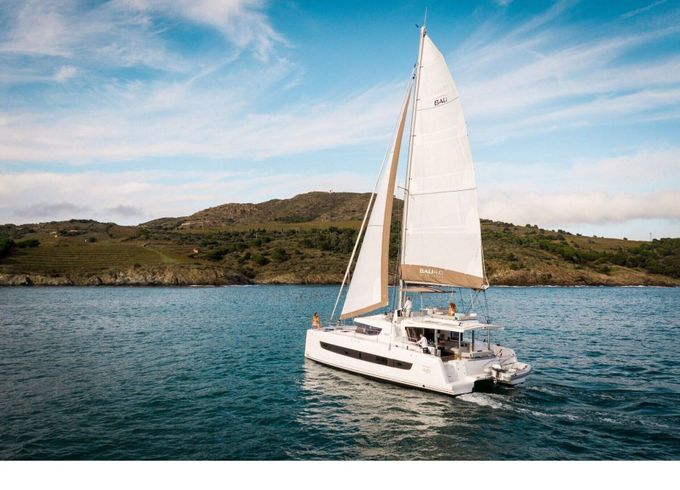 Catamaran Bali 4.8  14m