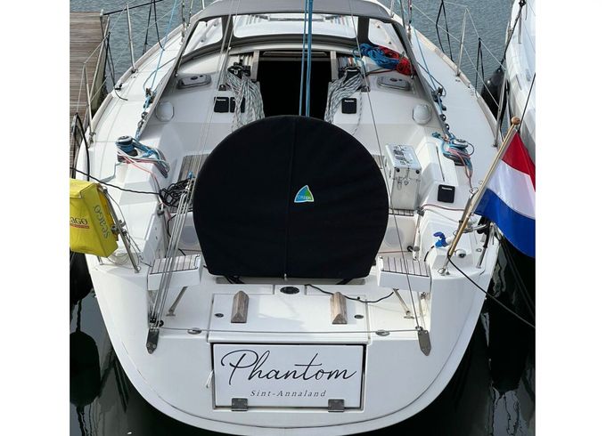 Sailboat Dufour 34 E Performance 10.6m