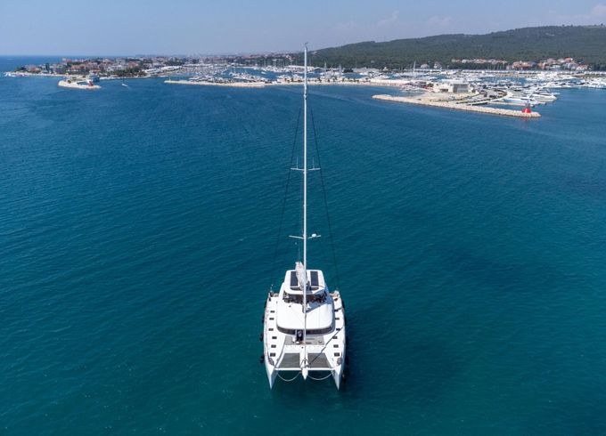 Catamaran Lagoon Lagoon Sixty 5 20m