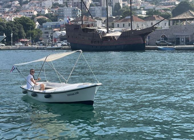 Boat without licence  Elan Pasara 6hp