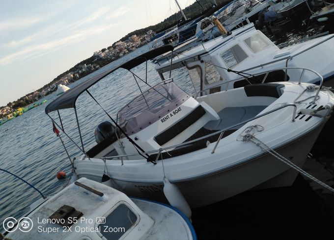 Motorboat Atlantic Marine 670 200hp