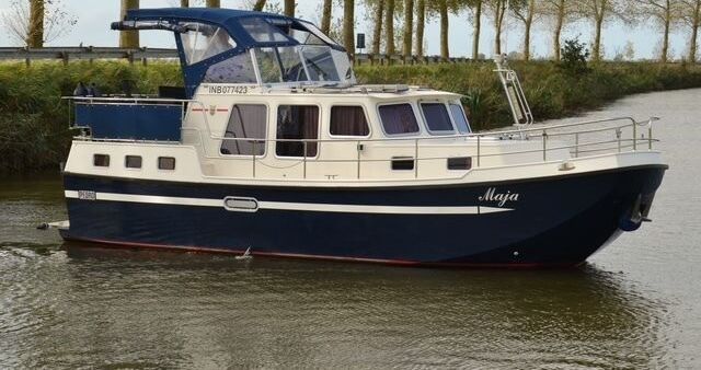 Boat without licence  Pedro Marin 30 67hp