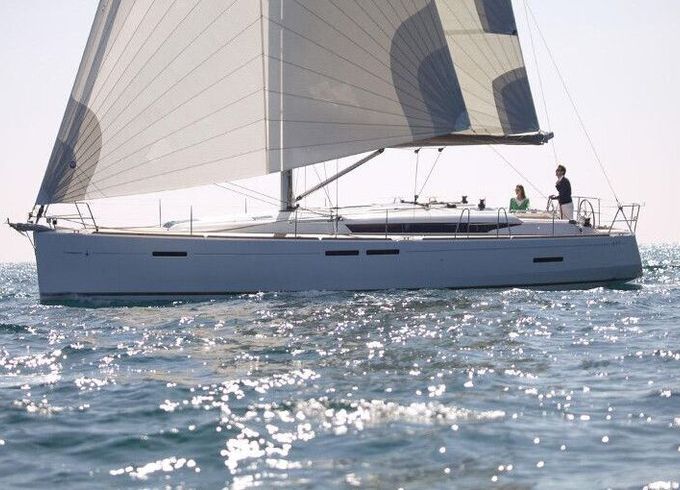 Sailboat Jeanneau Sun Odyssey 449 13m