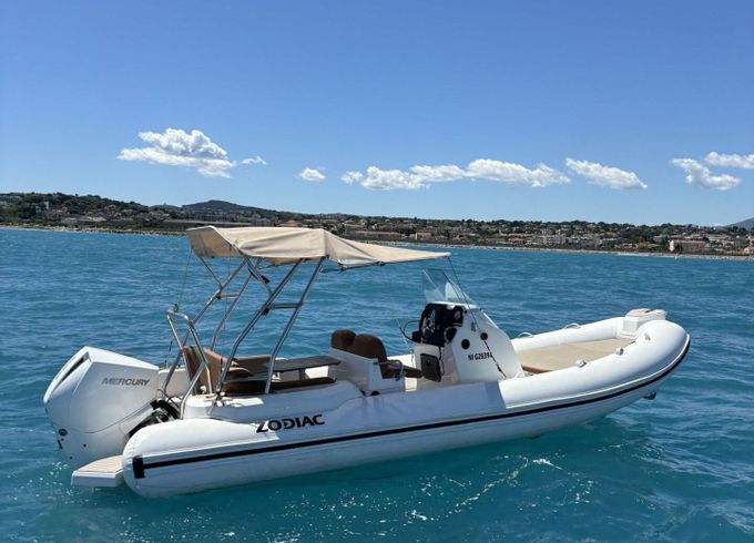 RIB Zodiac Medline 6.8 200hp
