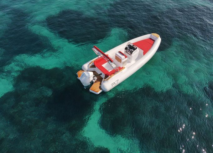 RIB Renier R7 Tourer 225hp