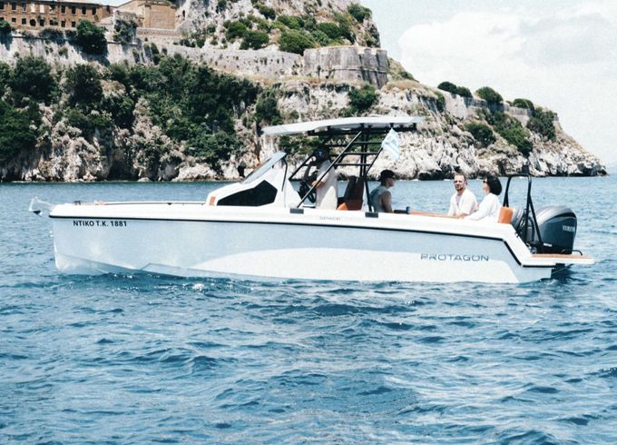 Motorboat Protagon Yachts 25 space 300hp