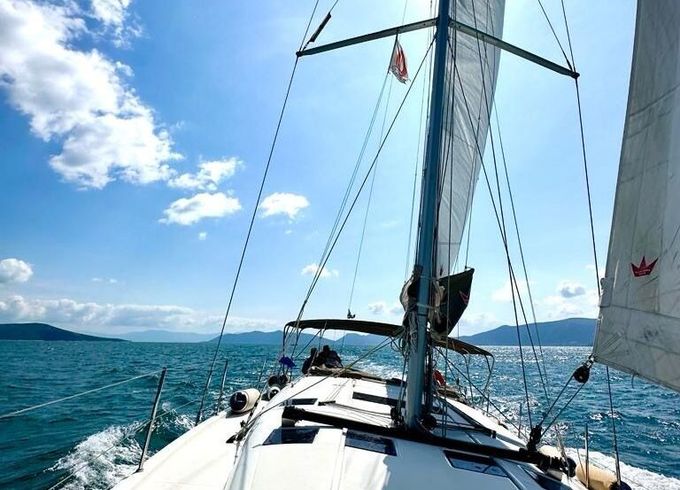 Sailboat Jeanneau Sun Odyssey 490 14.18m