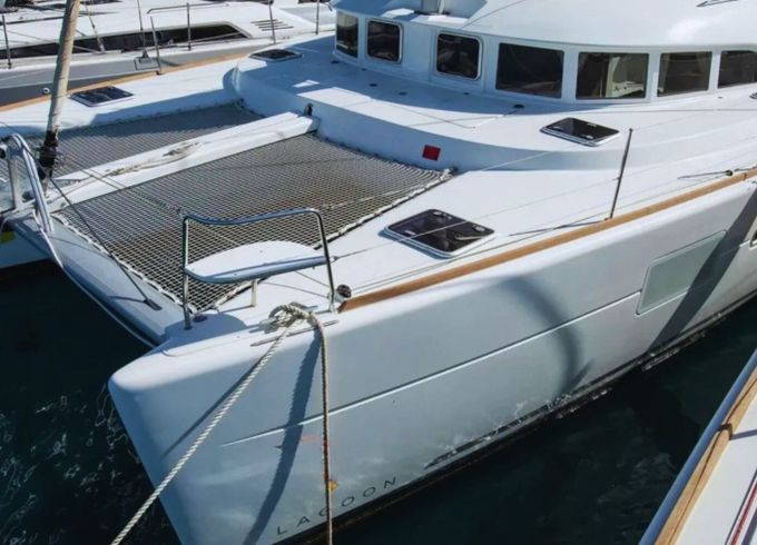 Catamaran Lagoon 380[G] 11m