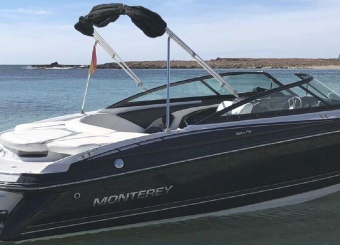 Motorboat Monterey 224 Fs 250hp