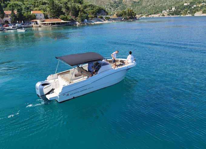 Boat without licence  Atlantic Marine 750 250hp