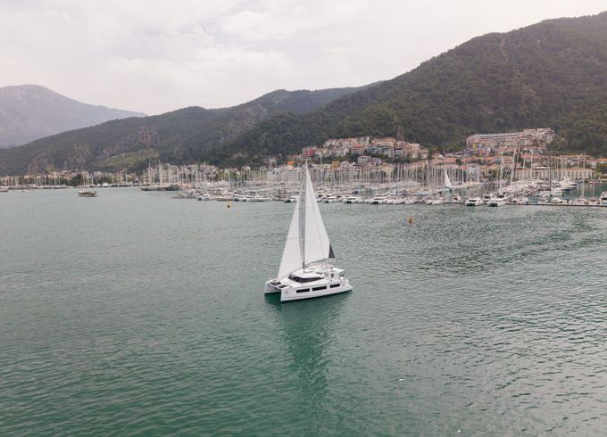 Catamaran Aventura 45 13m