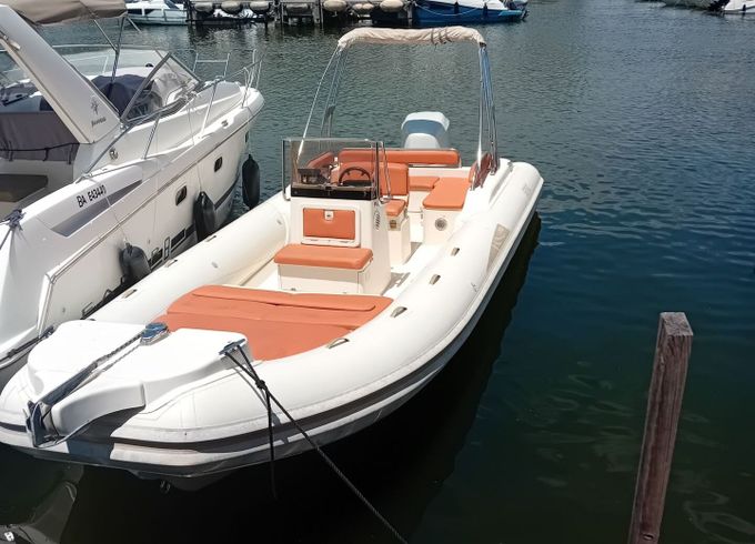 RIB Bsc Bsc 70 200hp