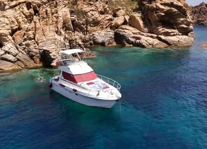 Motor yacht Beneteau Antares 1020 400hp