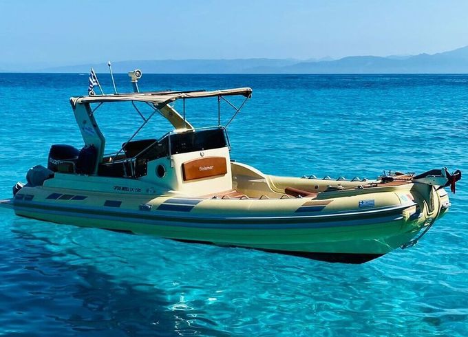 Motorboat KAVOS PRIVATE BOATS 300hp