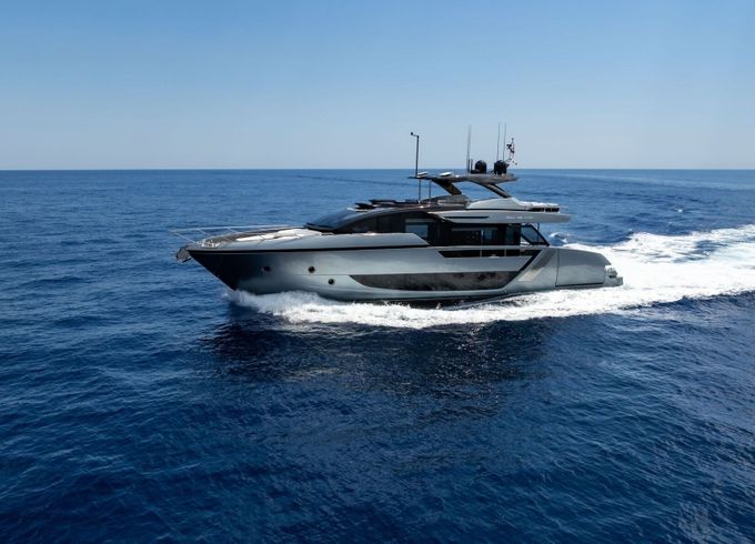 Motor yacht Riva Diva 82 3600hp