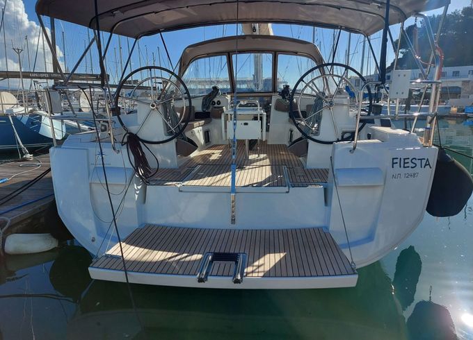 Sailboat Jeanneau Sun Odyssey 519 15.38m