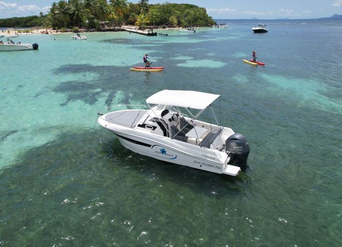 Motorboat Pacific Craft 700 Sun Cruiser 200hp