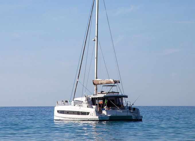 Catamaran 15 BALI 4.2 (4D/2C) - HU 12m