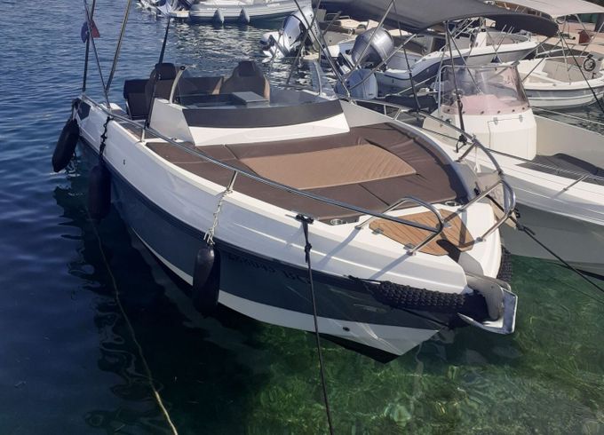 Motorboat Coaster Coaster 640 SD 150hp