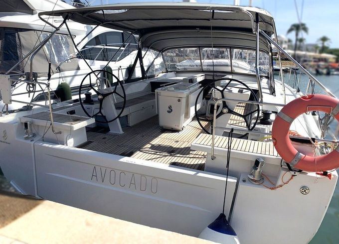 Sailboat Beneteau Oceanis 51.1 14.98m